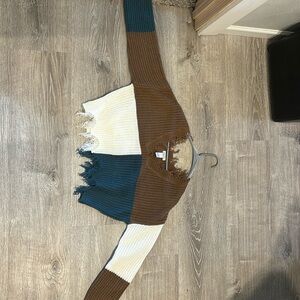 Rue21 cropped distressed sweater